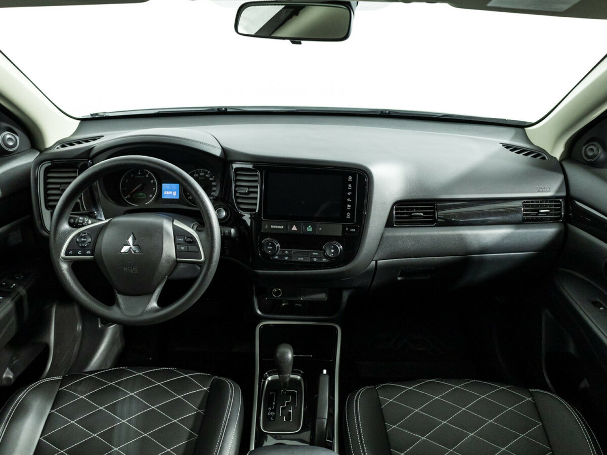 Mitsubishi Outlander 2022 года с пробегом. Фото: #9