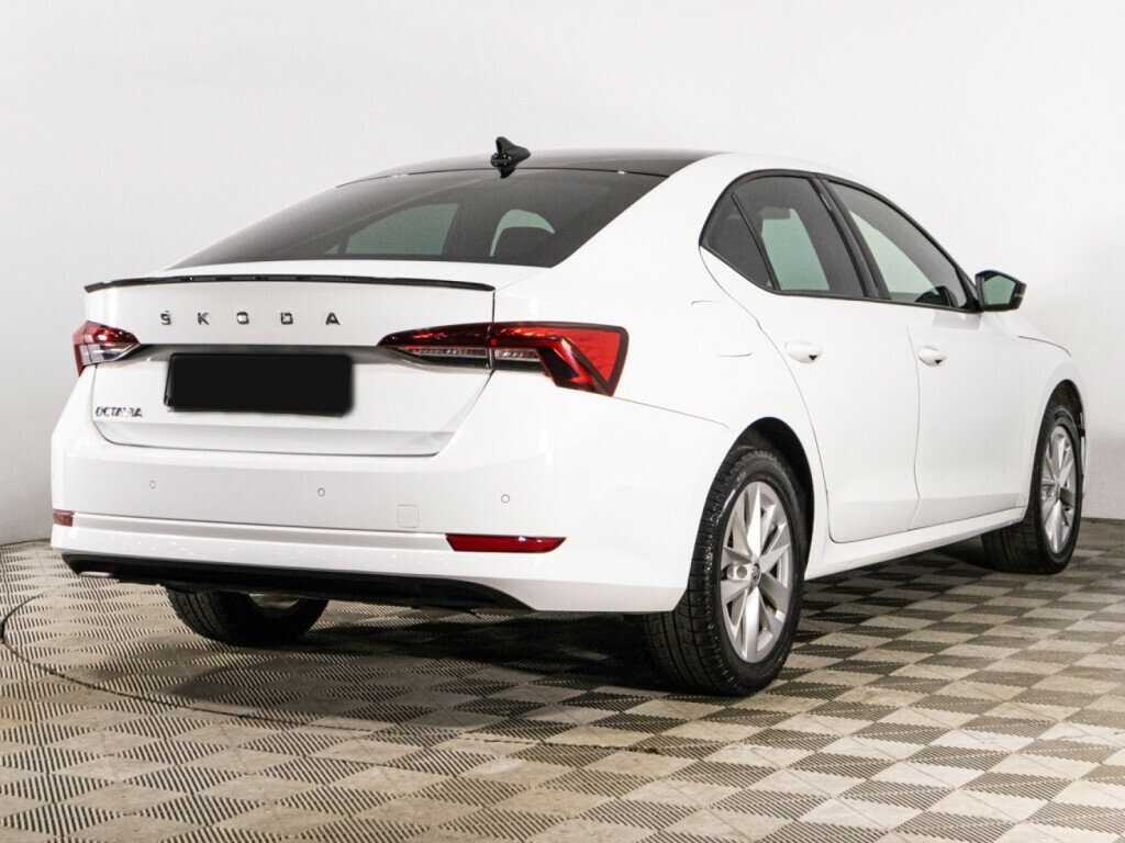 Skoda Octavia 2021 года с пробегом. Фото: #4