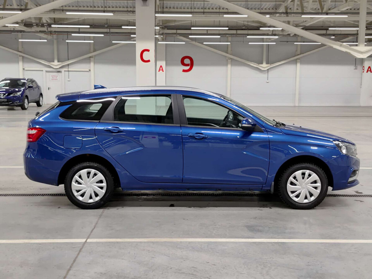 Lada (ВАЗ) Vesta 2022 года с пробегом. Фото: #3