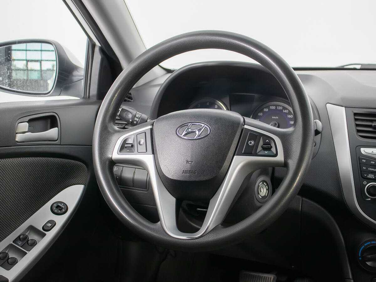 Hyundai Solaris 2012 года с пробегом. Фото: #14