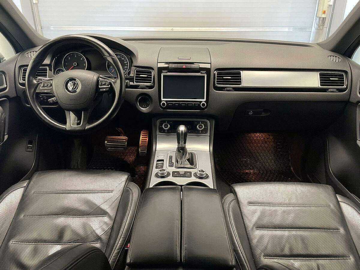 Volkswagen Touareg 2015 года с пробегом. Фото: #7