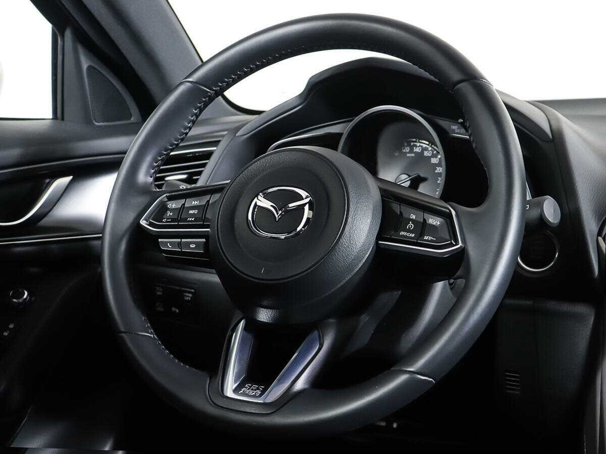 Mazda CX-4 2022 года с пробегом. Фото: #15