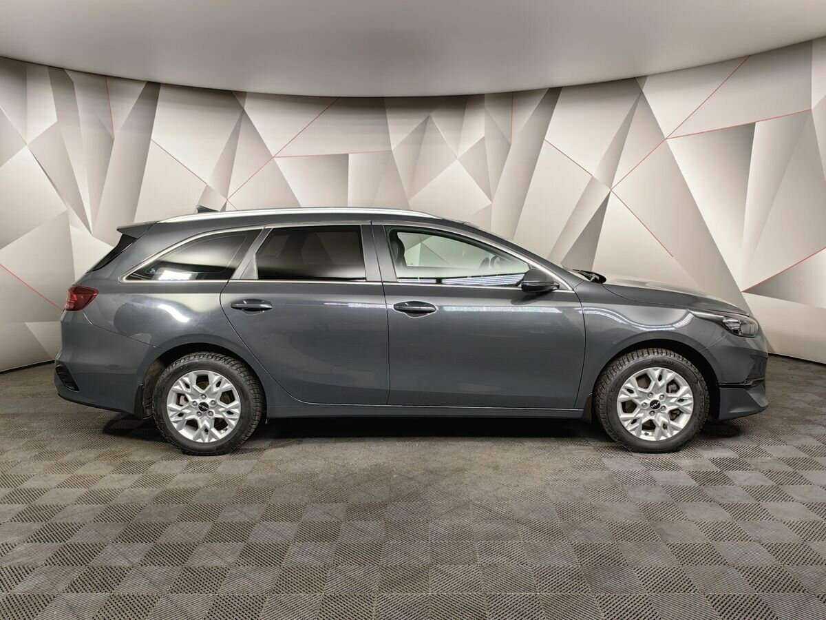 Kia Ceed 2022 года с пробегом. Фото: #5