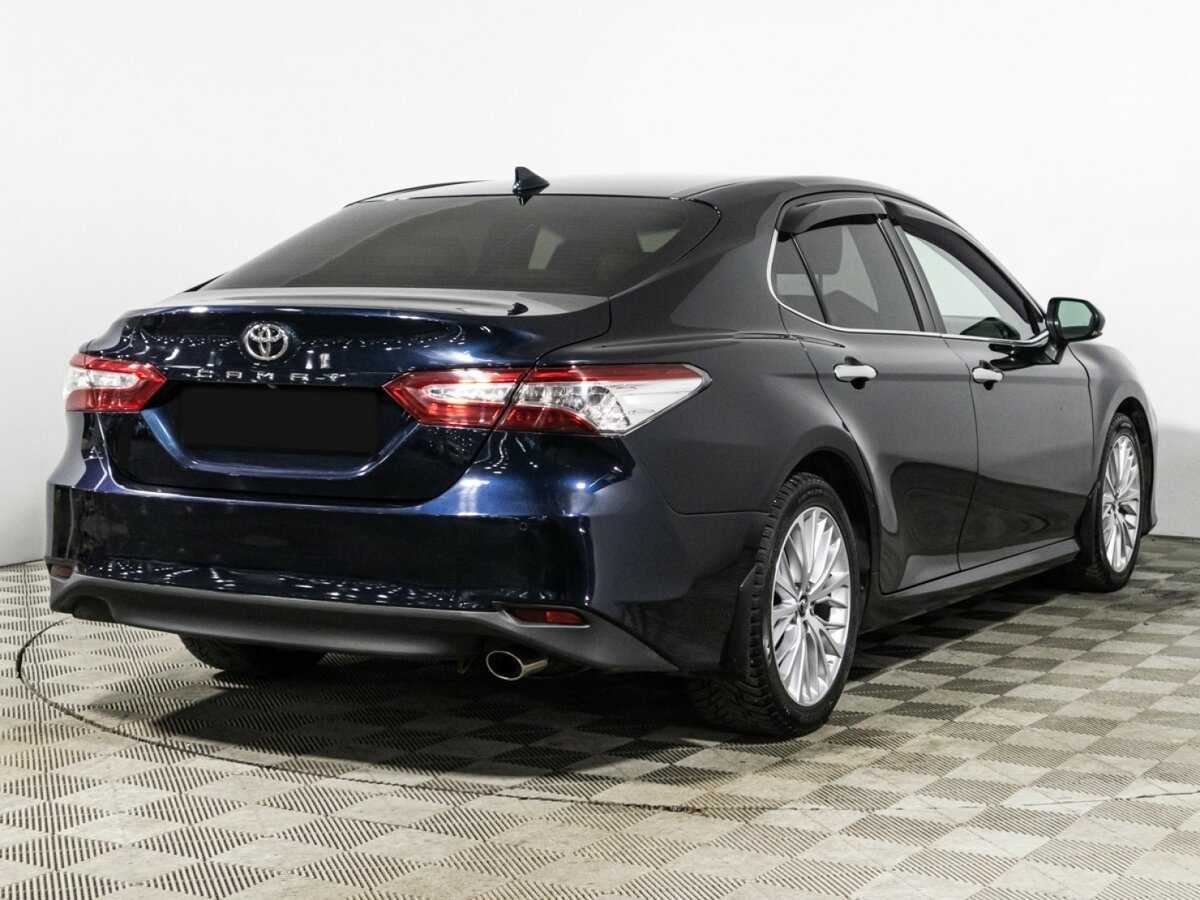 Toyota Camry 2018 года с пробегом. Фото: #4