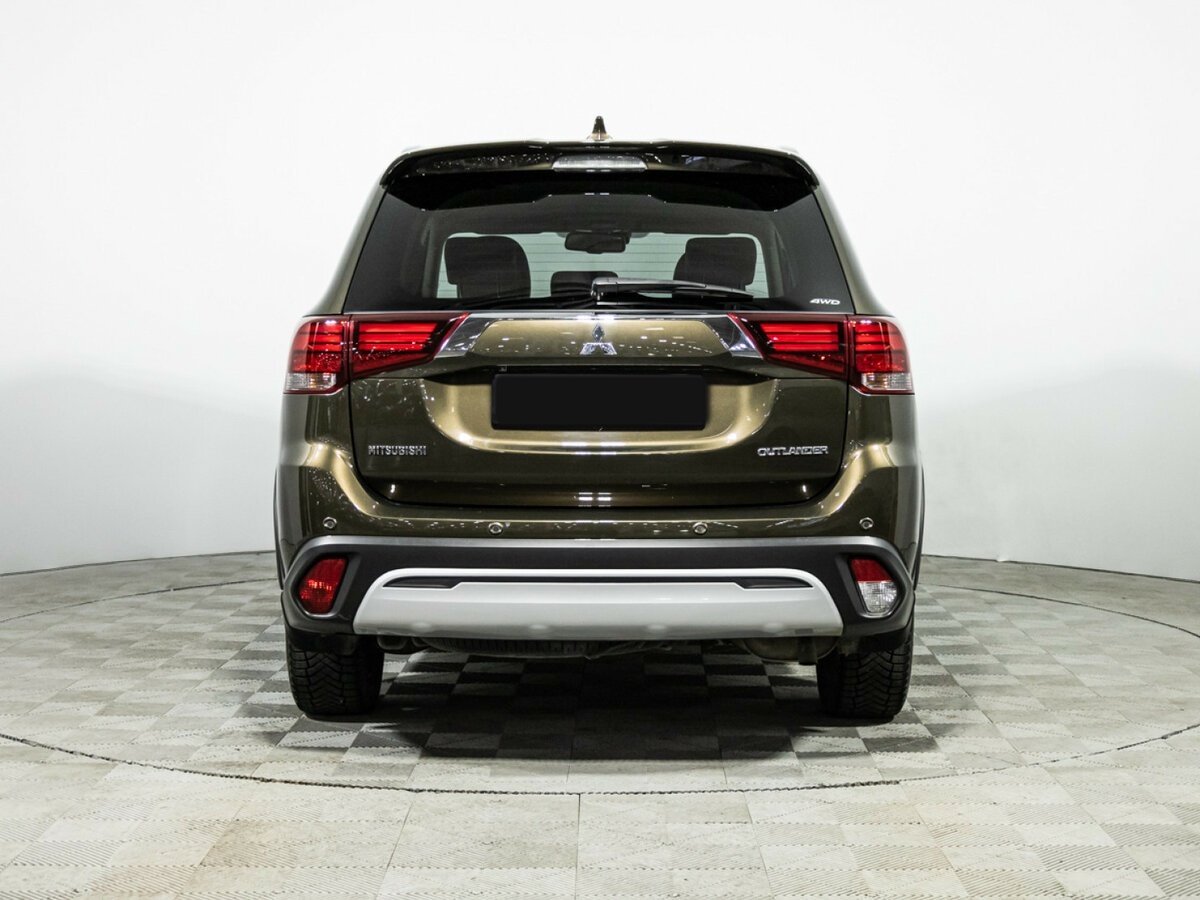 Mitsubishi Outlander 2020 года с пробегом. Фото: #4