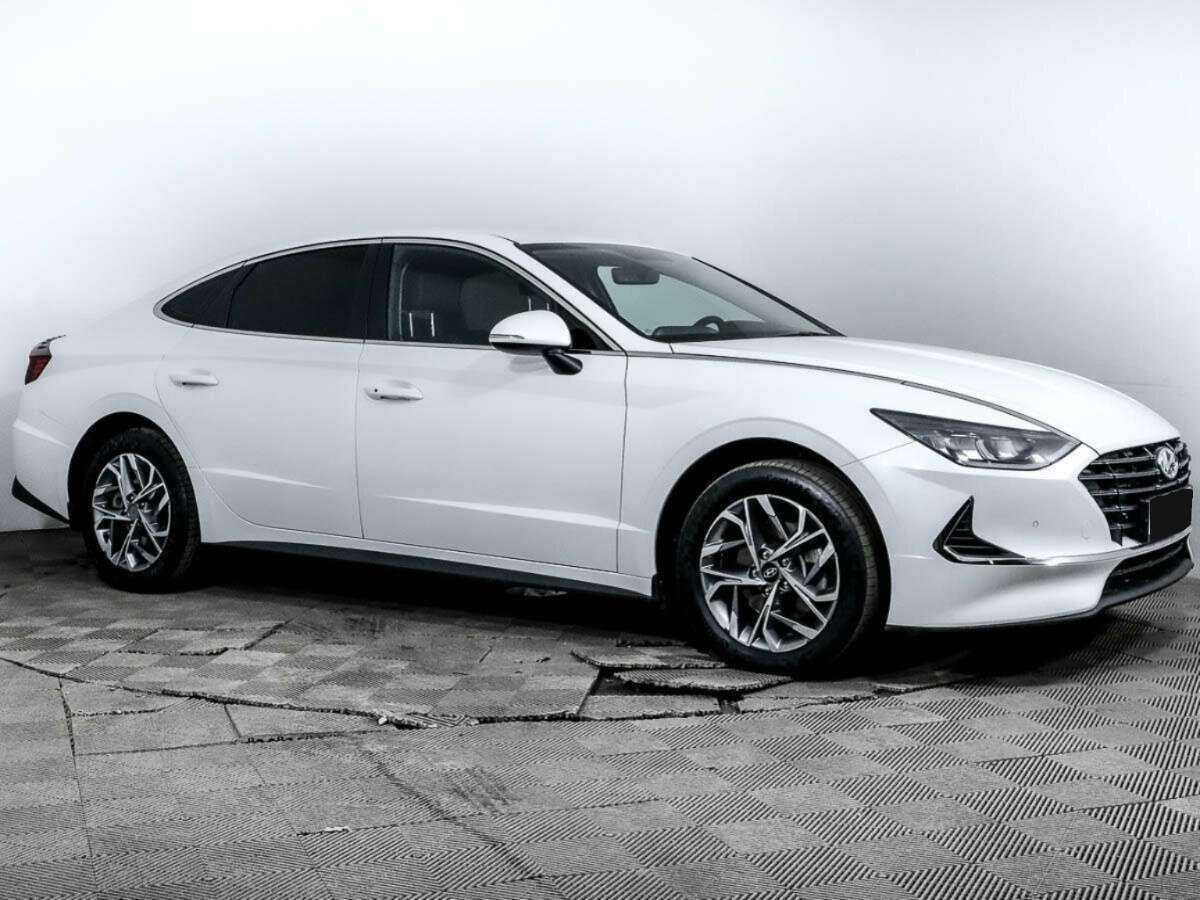 Hyundai Sonata 2019 года с пробегом. Фото: #2