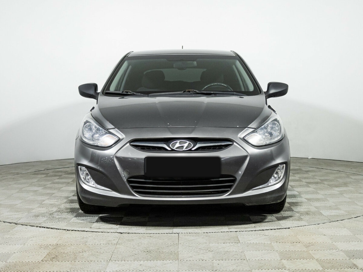 Hyundai Solaris 2012 года с пробегом. Фото: #1
