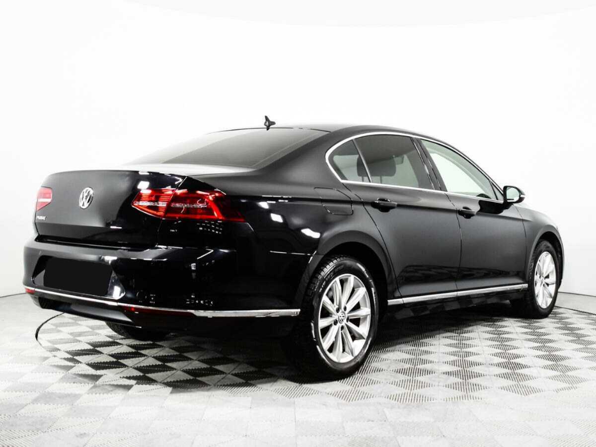 Volkswagen Passat 2016 года с пробегом. Фото: #4