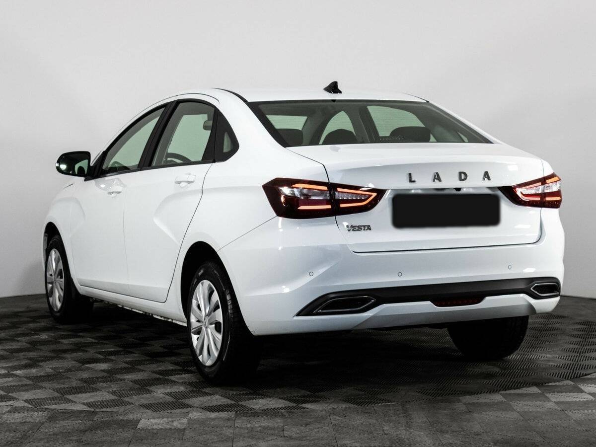 Lada (ВАЗ) Vesta 2024 года с пробегом. Фото: #5