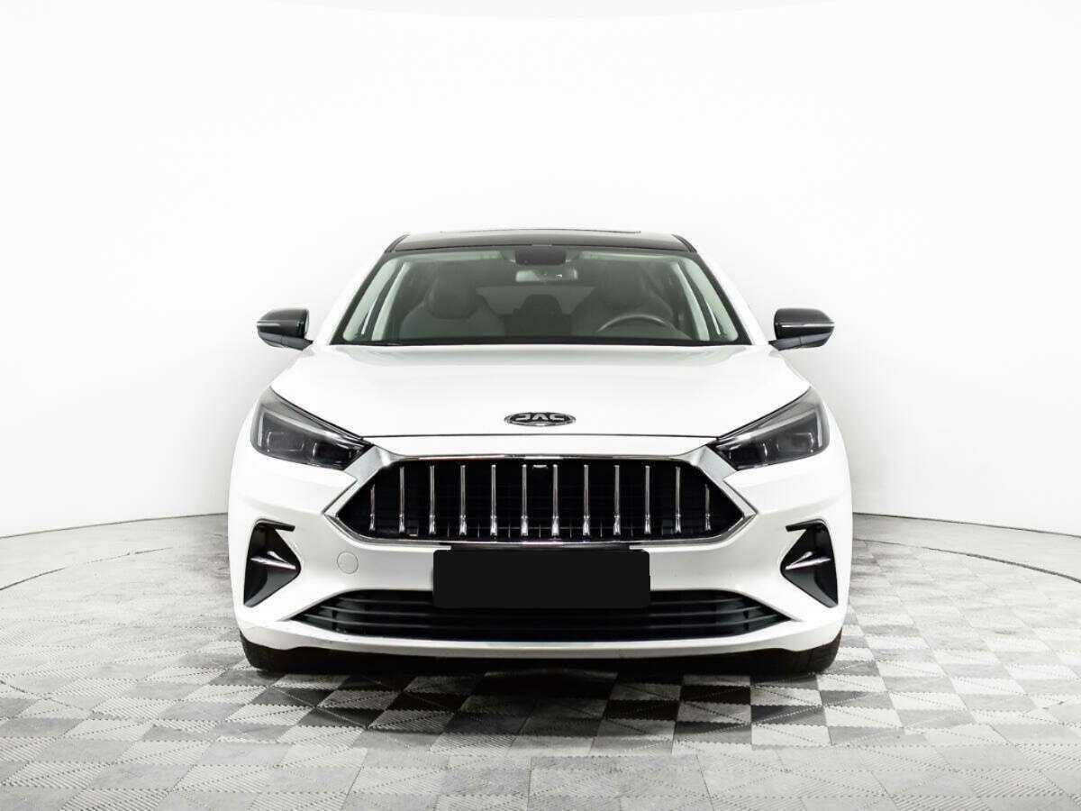 JAC J7 2021 года с пробегом. Фото: #1