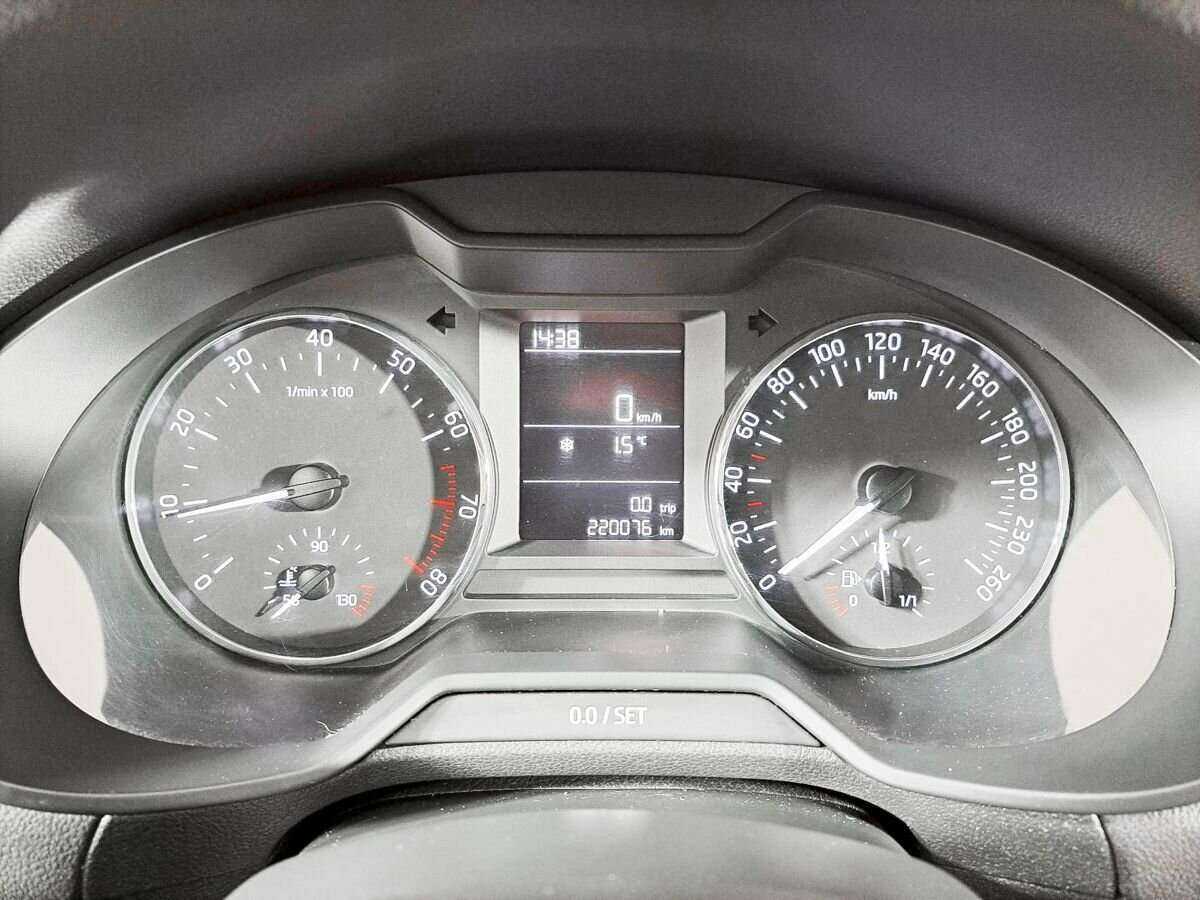 Skoda Octavia 2014 года с пробегом. Фото: #9