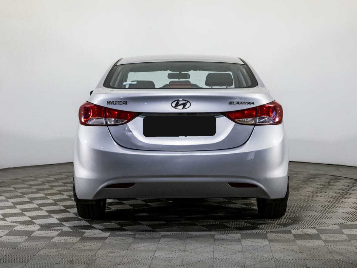 Hyundai Elantra 2013 года с пробегом. Фото: #5