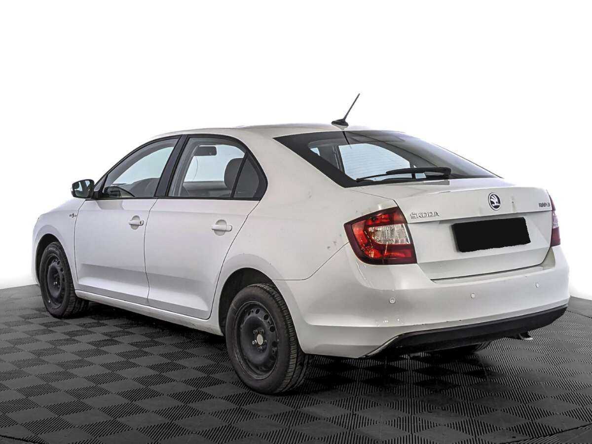 Skoda Rapid 2019 года с пробегом. Фото: #6