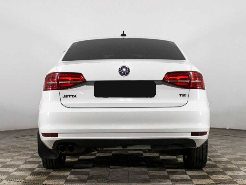 Volkswagen Jetta 2017 года с пробегом. Фото: #5