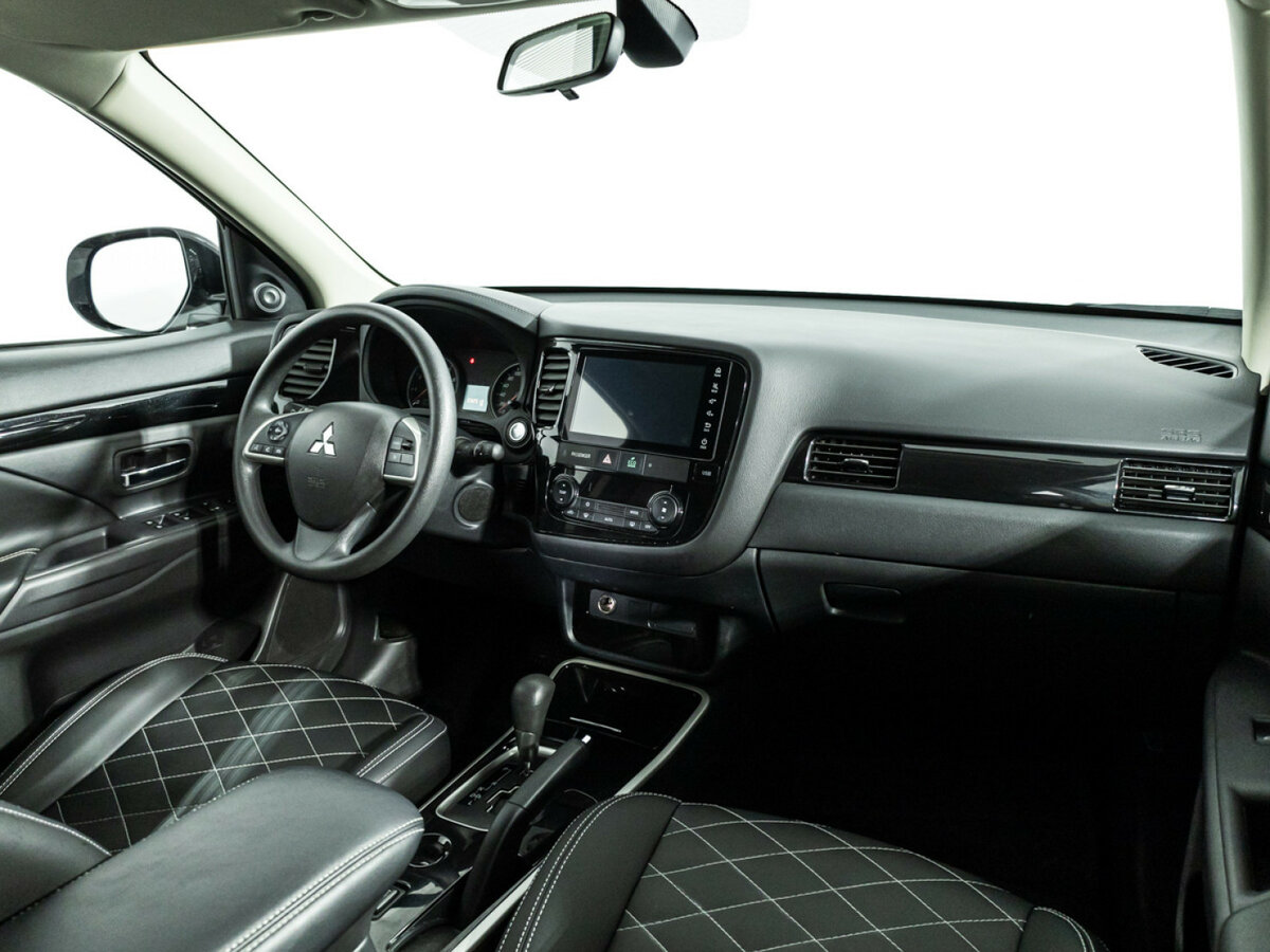 Mitsubishi Outlander 2022 года с пробегом. Фото: #6