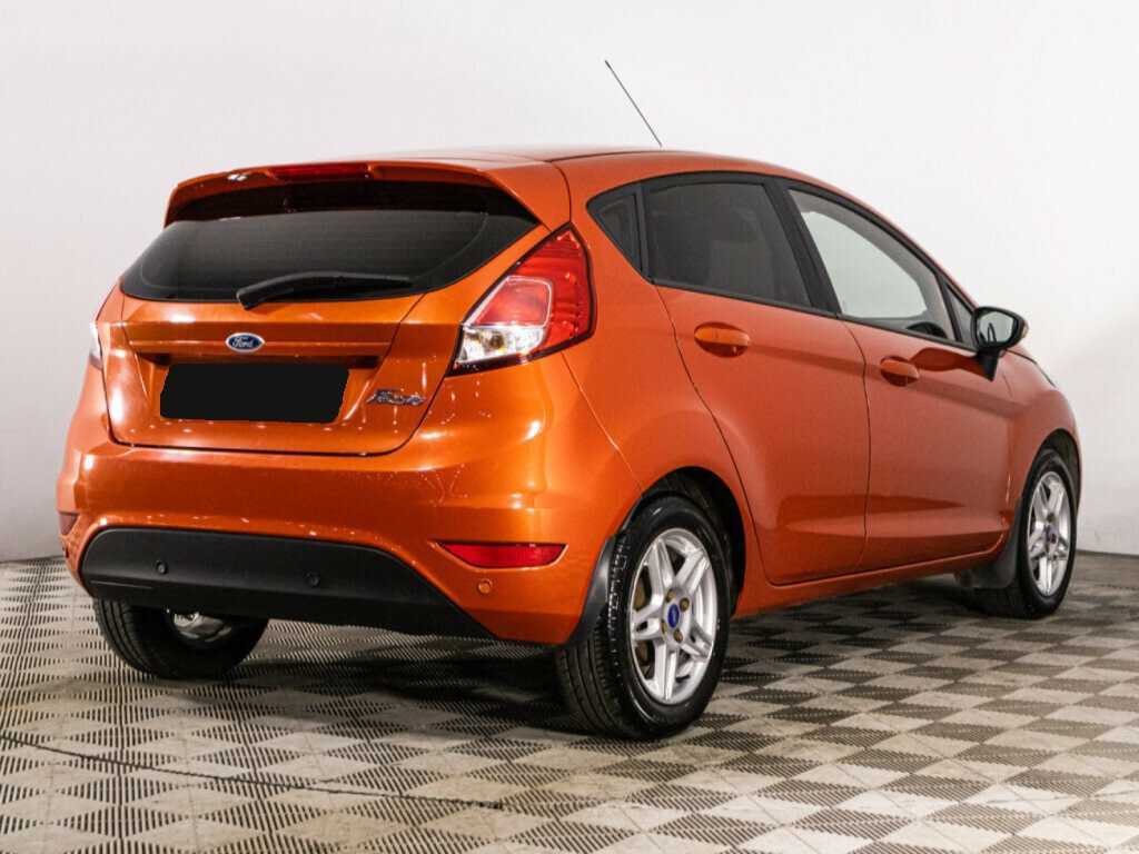 Ford Fiesta 2015 года с пробегом. Фото: #4