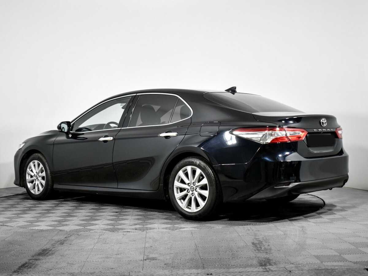 Toyota Camry 2020 года с пробегом. Фото: #3