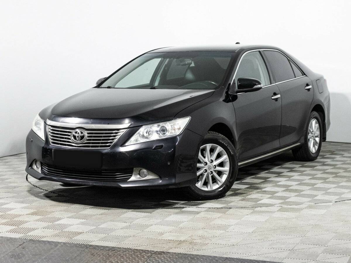 Toyota Camry 2014 года с пробегом. Фото: #0