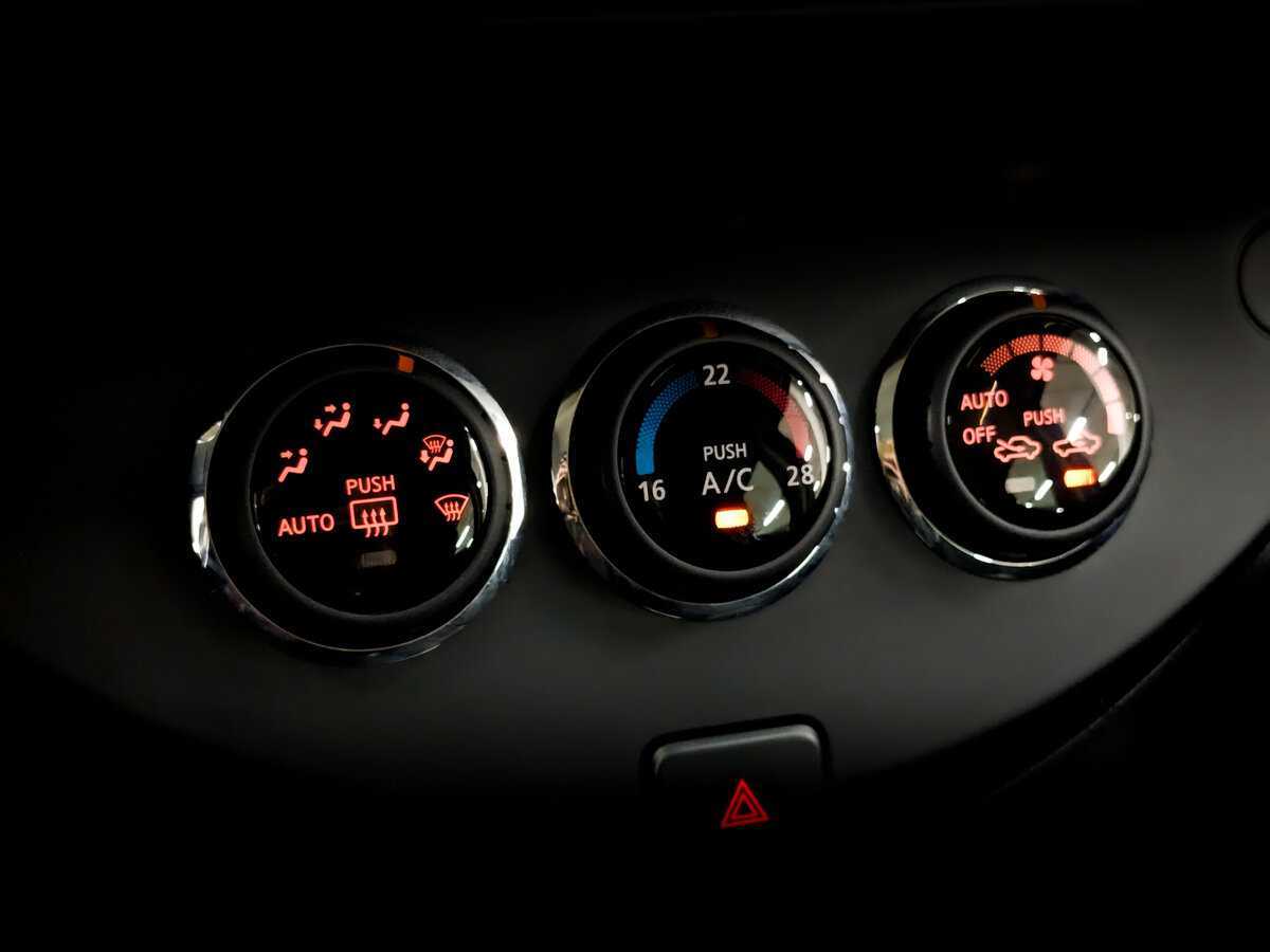 Nissan Note 2013 года с пробегом. Фото: #24