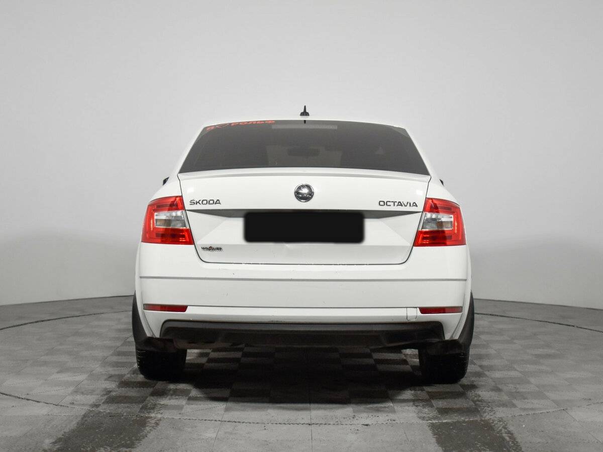 Skoda Octavia 2018 года с пробегом. Фото: #4