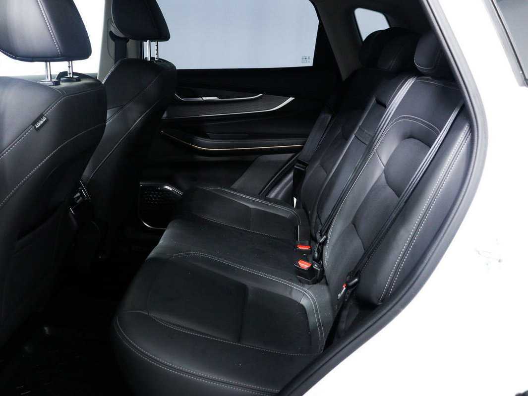 EXEED LX 2022 года с пробегом. Фото: #11