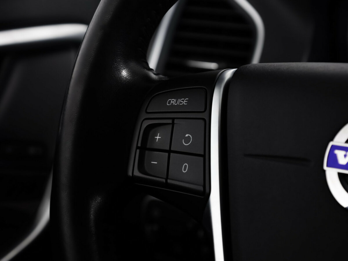 Volvo XC60 2017 года с пробегом. Фото: #9