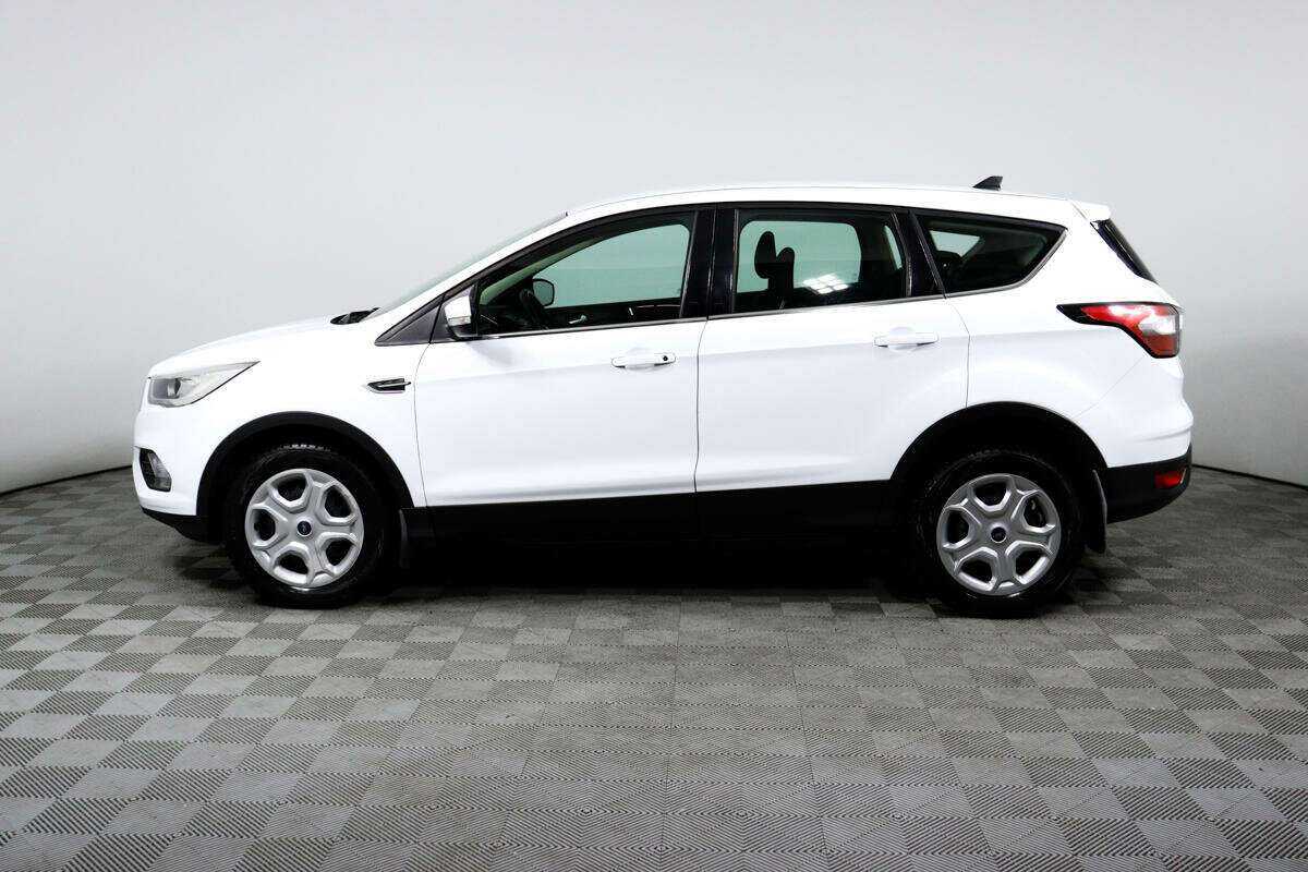 Ford Kuga 2018 года с пробегом. Фото: #7