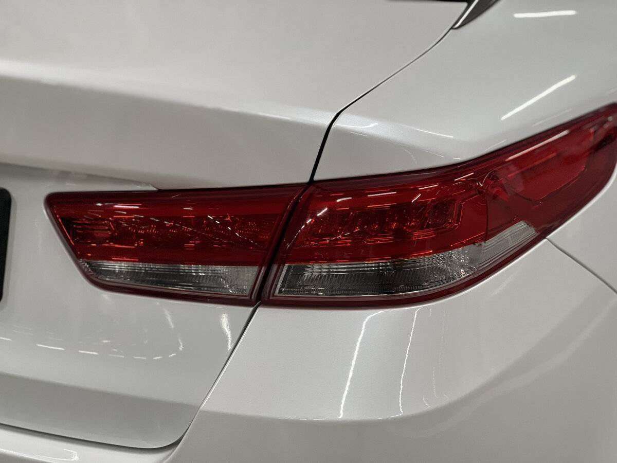 Kia K5 2017 года с пробегом. Фото: #8