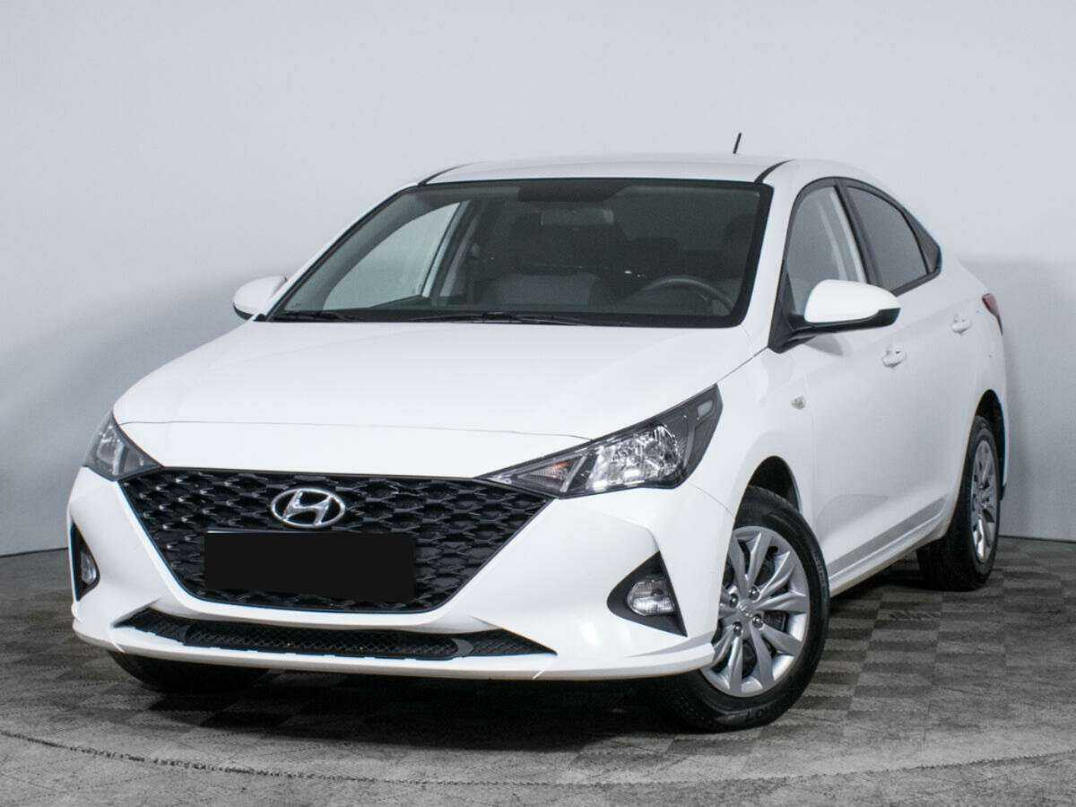 Hyundai Solaris 2021 года с пробегом. Посмотреть фото