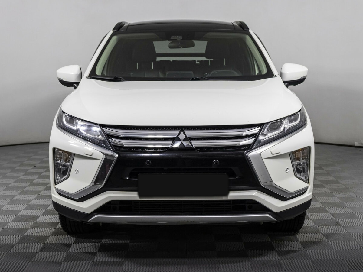 Mitsubishi Eclipse Cross 2018 года с пробегом. Фото: #1