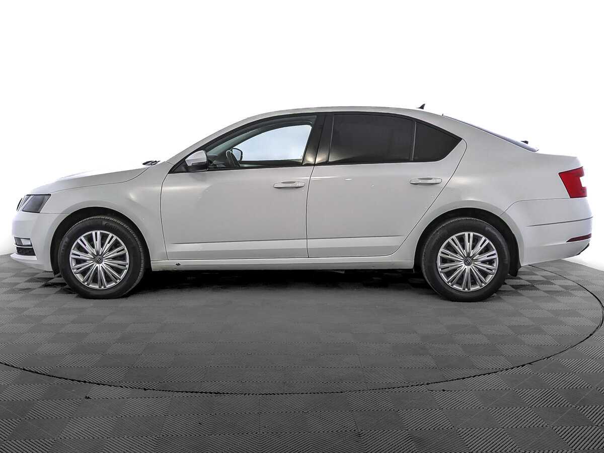 Skoda Octavia 2020 года с пробегом. Фото: #7