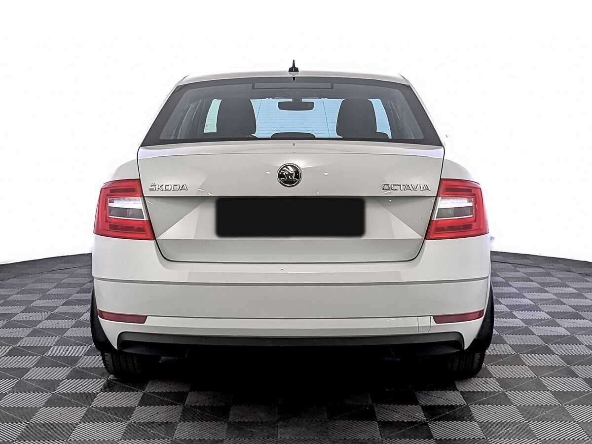 Skoda Octavia 2019 года с пробегом. Фото: #5