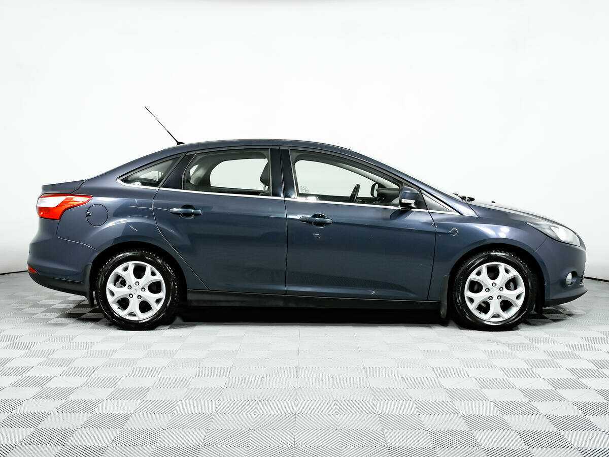 Ford Focus 2012 года с пробегом. Фото: #3