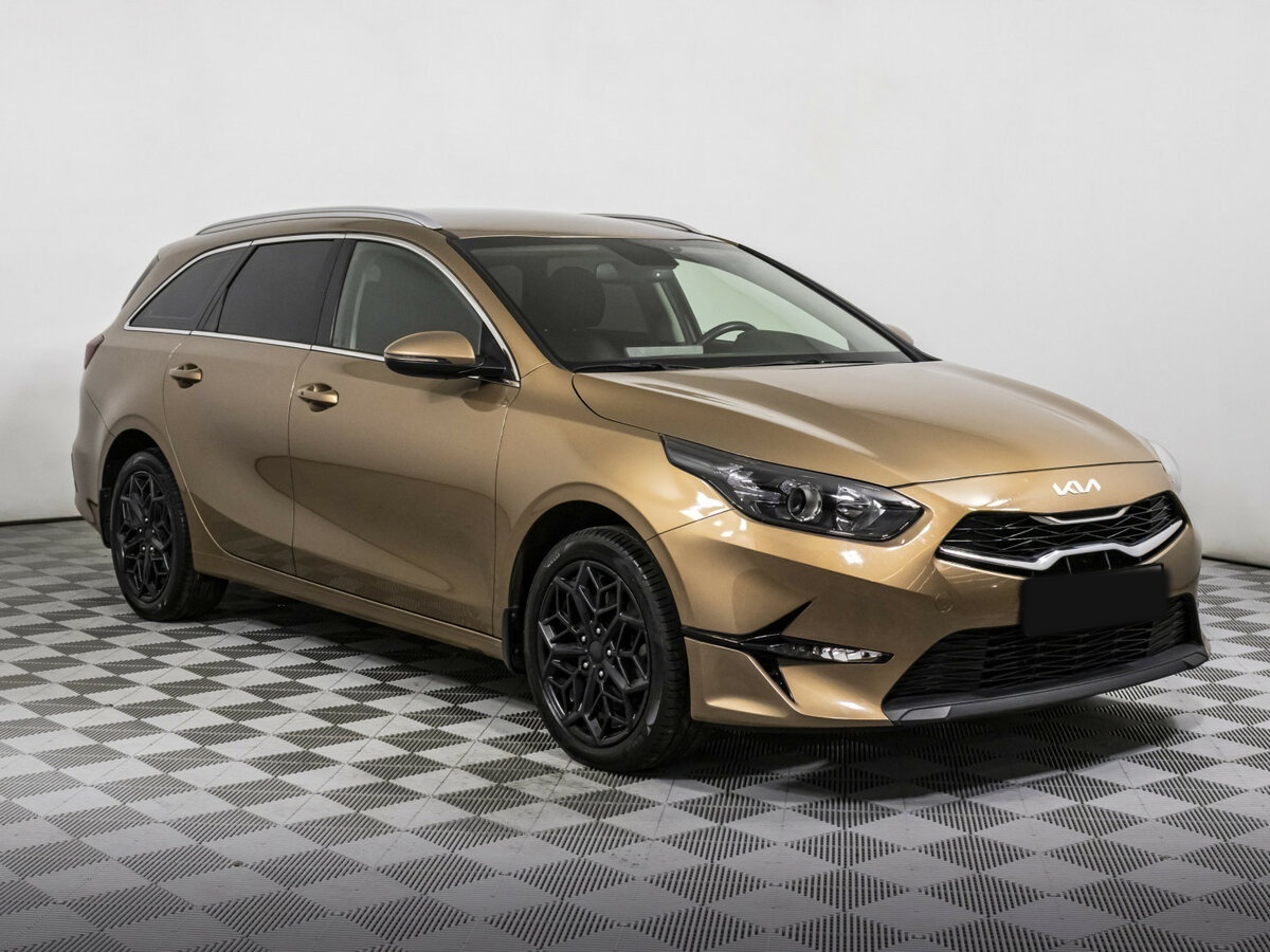 Kia Ceed 2022 года с пробегом. Фото: #2