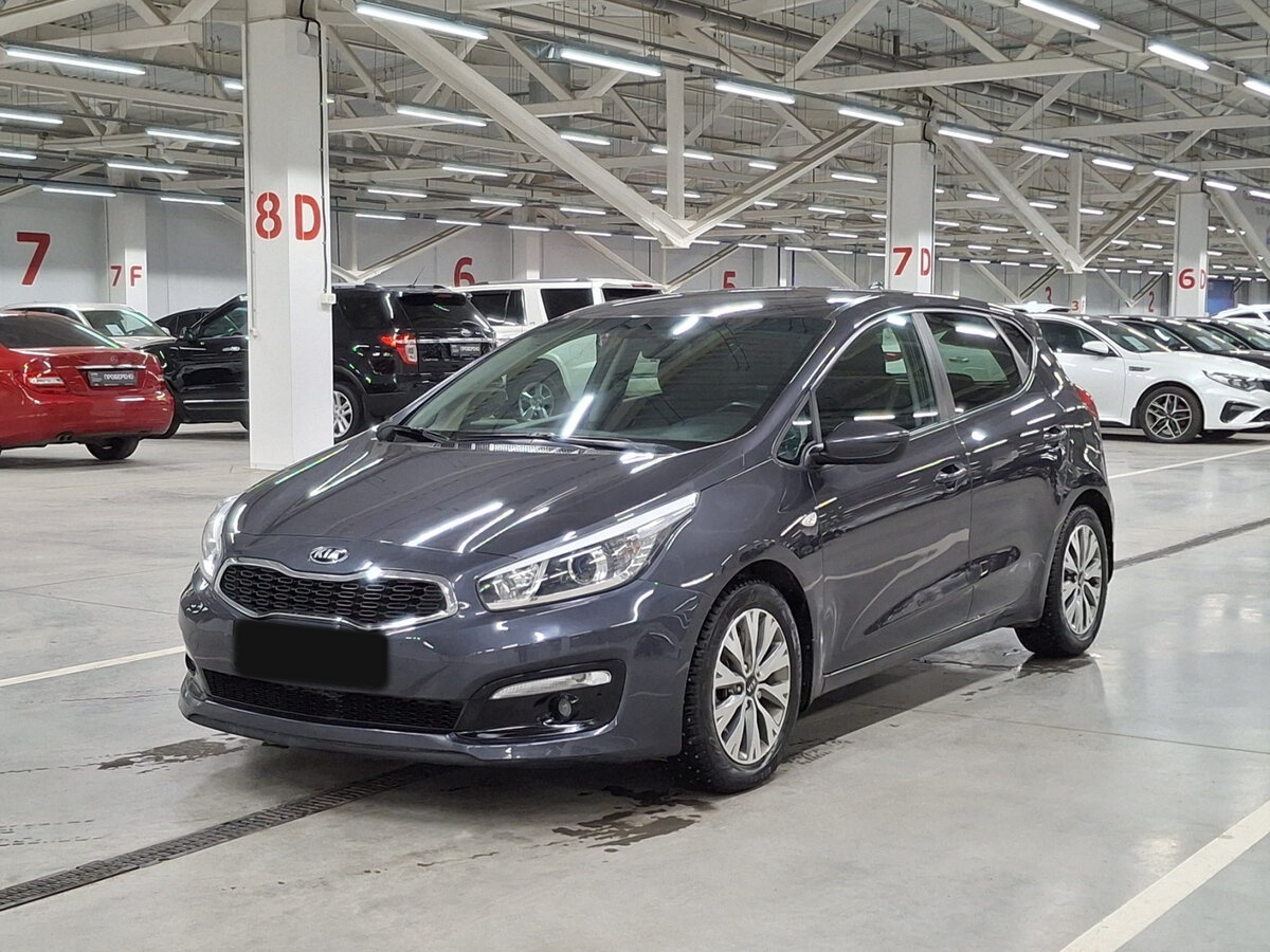 Kia Ceed 2018 года с пробегом. Посмотреть фото