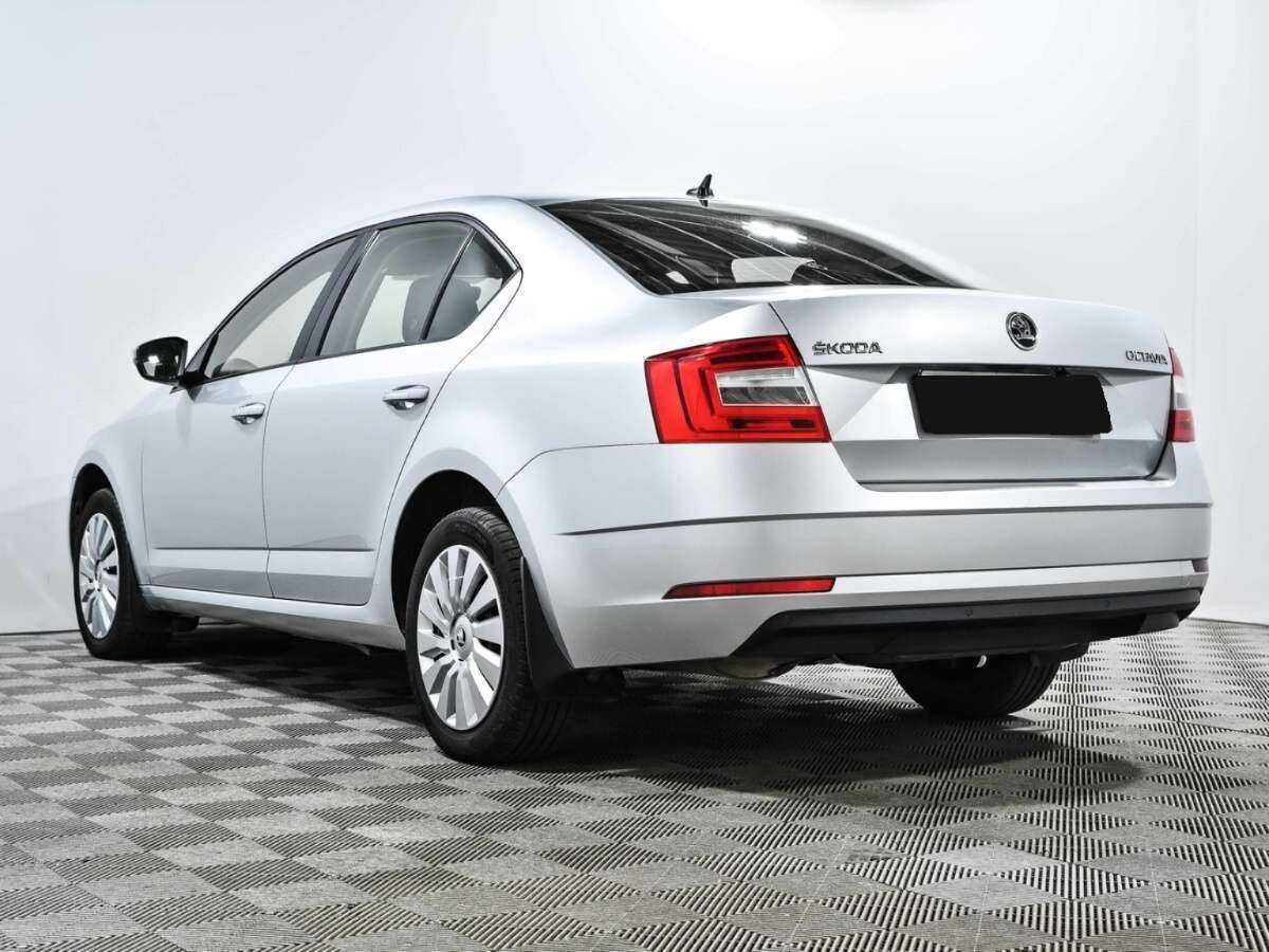 Skoda Octavia 2017 года с пробегом. Фото: #5