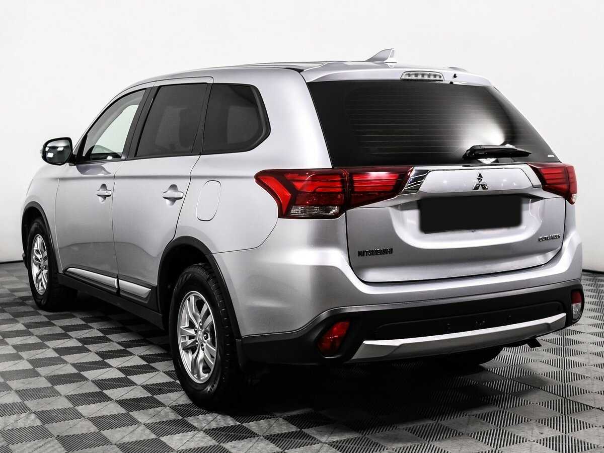 Mitsubishi Outlander 2018 года с пробегом. Фото: #6