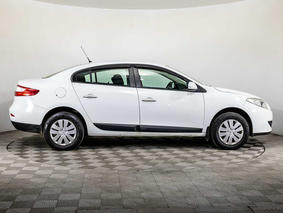 Renault Fluence 2013 года с пробегом. Фото: #3