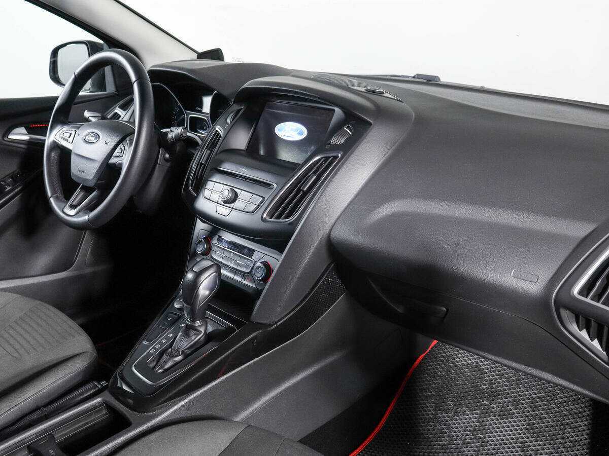 Ford Focus 2018 года с пробегом. Фото: #6