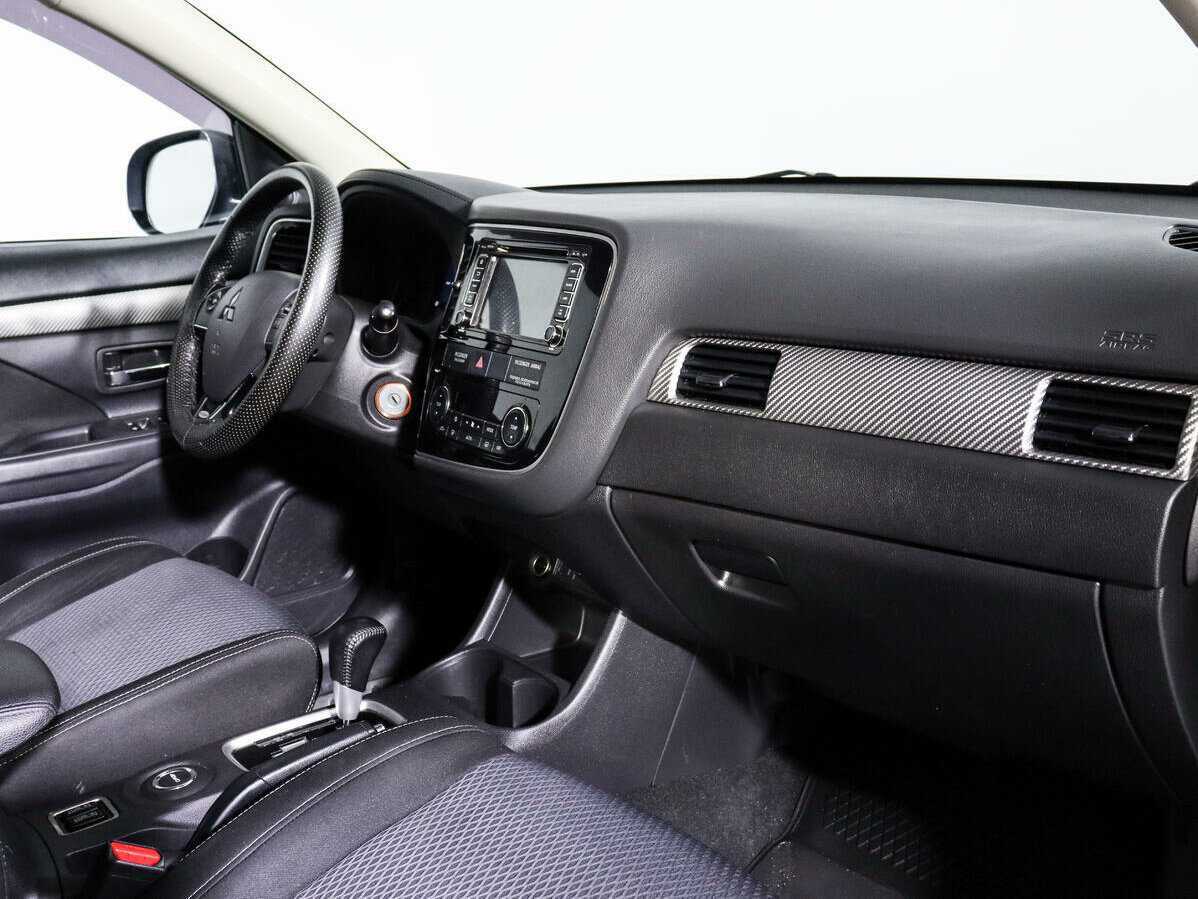 Mitsubishi Outlander 2016 года с пробегом. Фото: #8