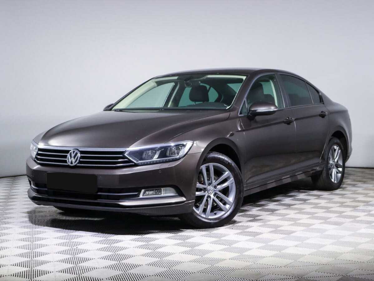 Volkswagen Passat 2016 года с пробегом. Фото: #0