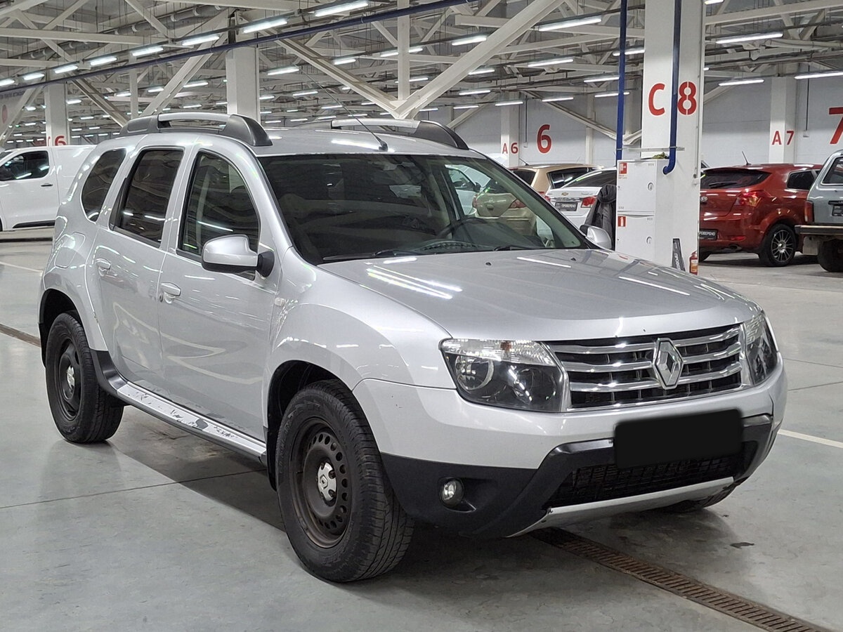 Renault Duster 2012 года с пробегом. Фото: #2