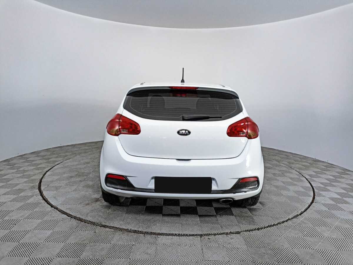Kia Ceed 2014 года с пробегом. Фото: #5