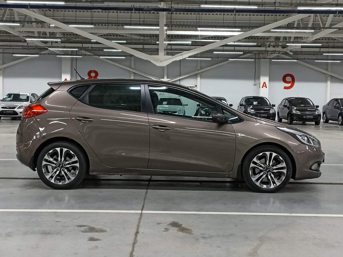 Kia Ceed 2013 года с пробегом. Фото: #3
