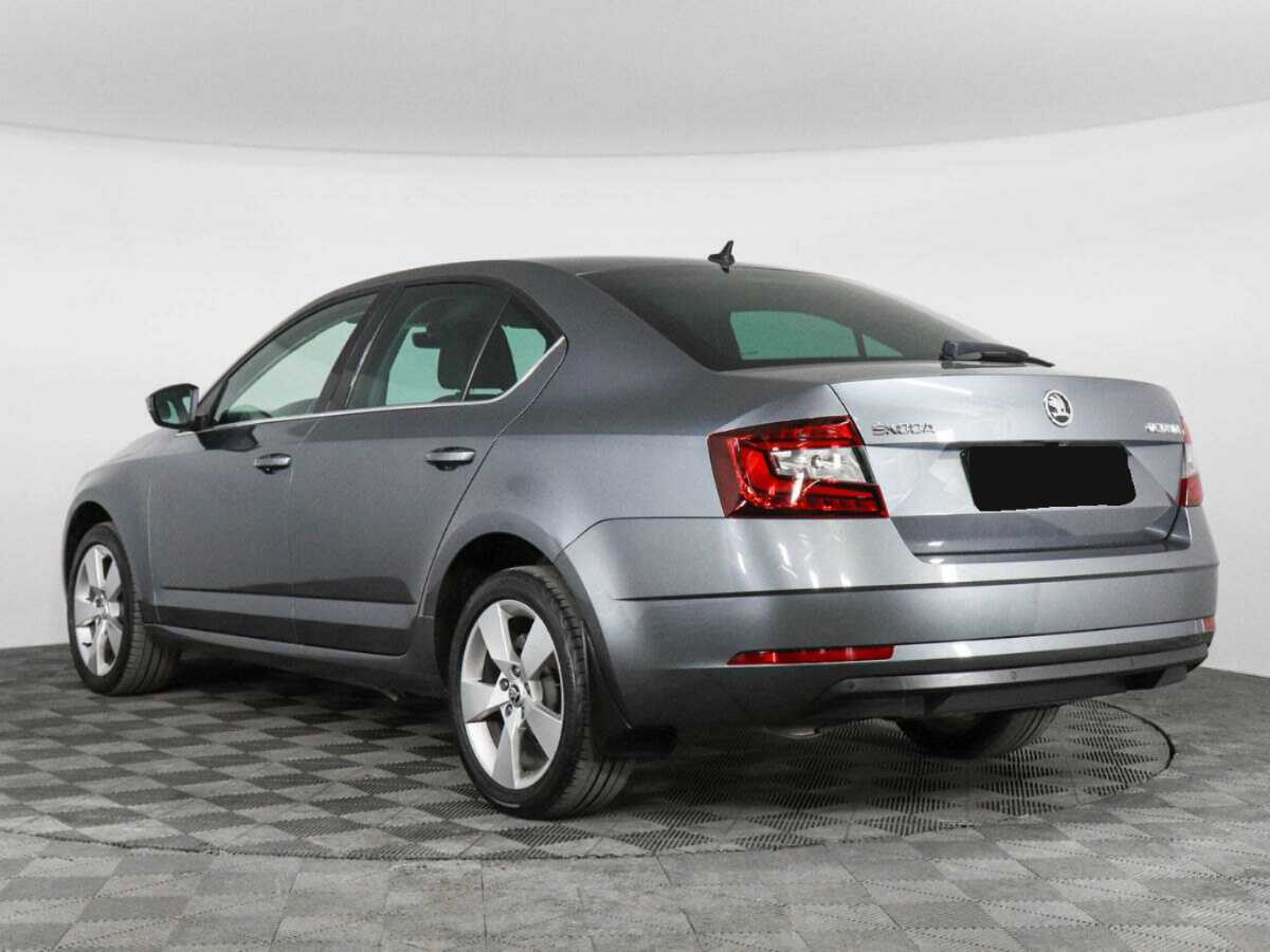 Skoda Octavia 2019 года с пробегом. Фото: #6