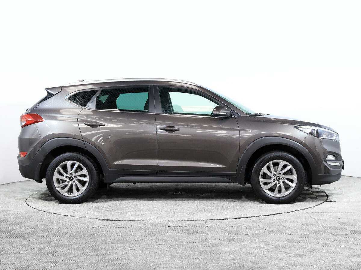 Hyundai Tucson 2018 года с пробегом. Фото: #2