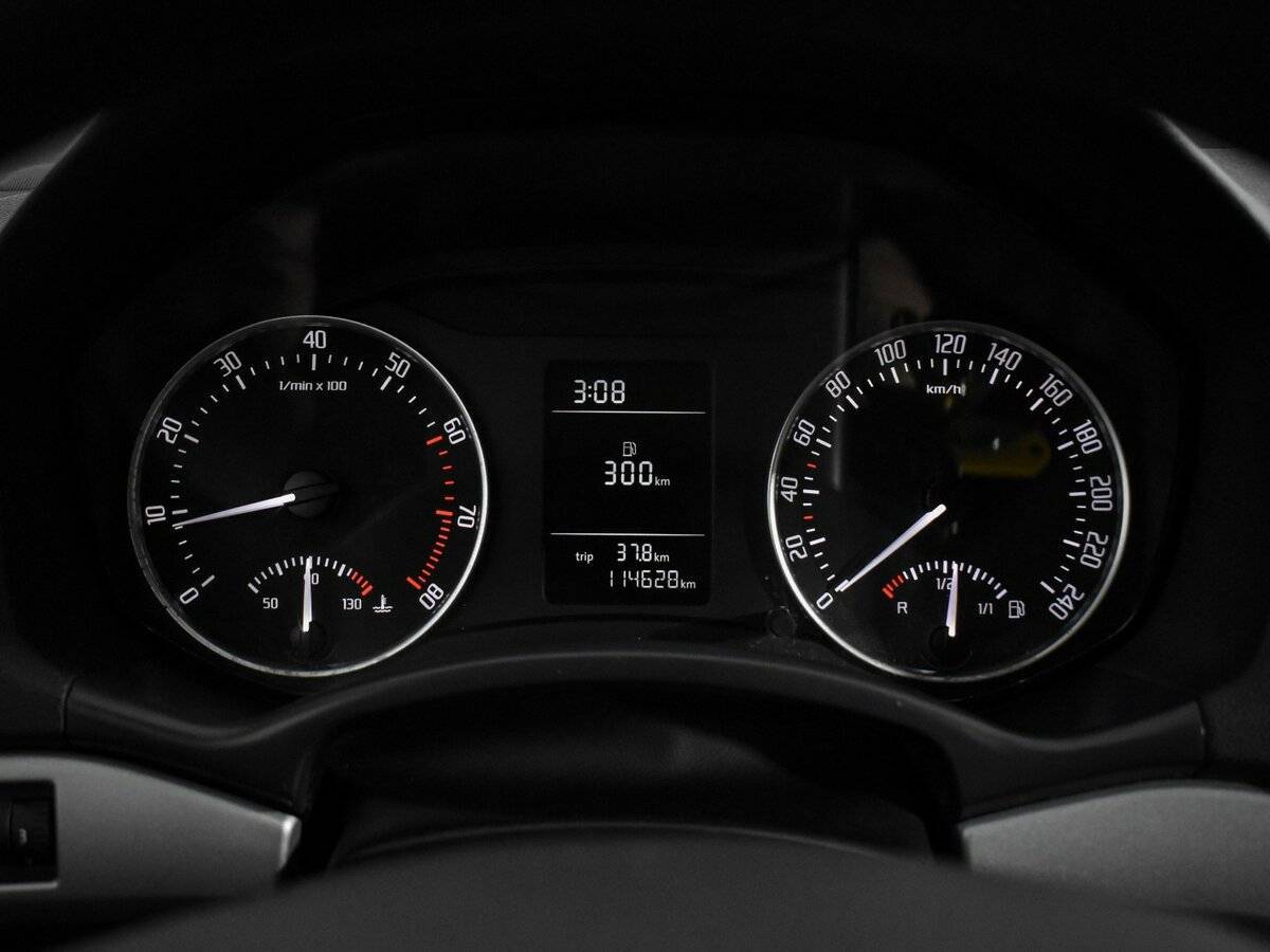 Skoda Octavia 2013 года с пробегом. Фото: #15