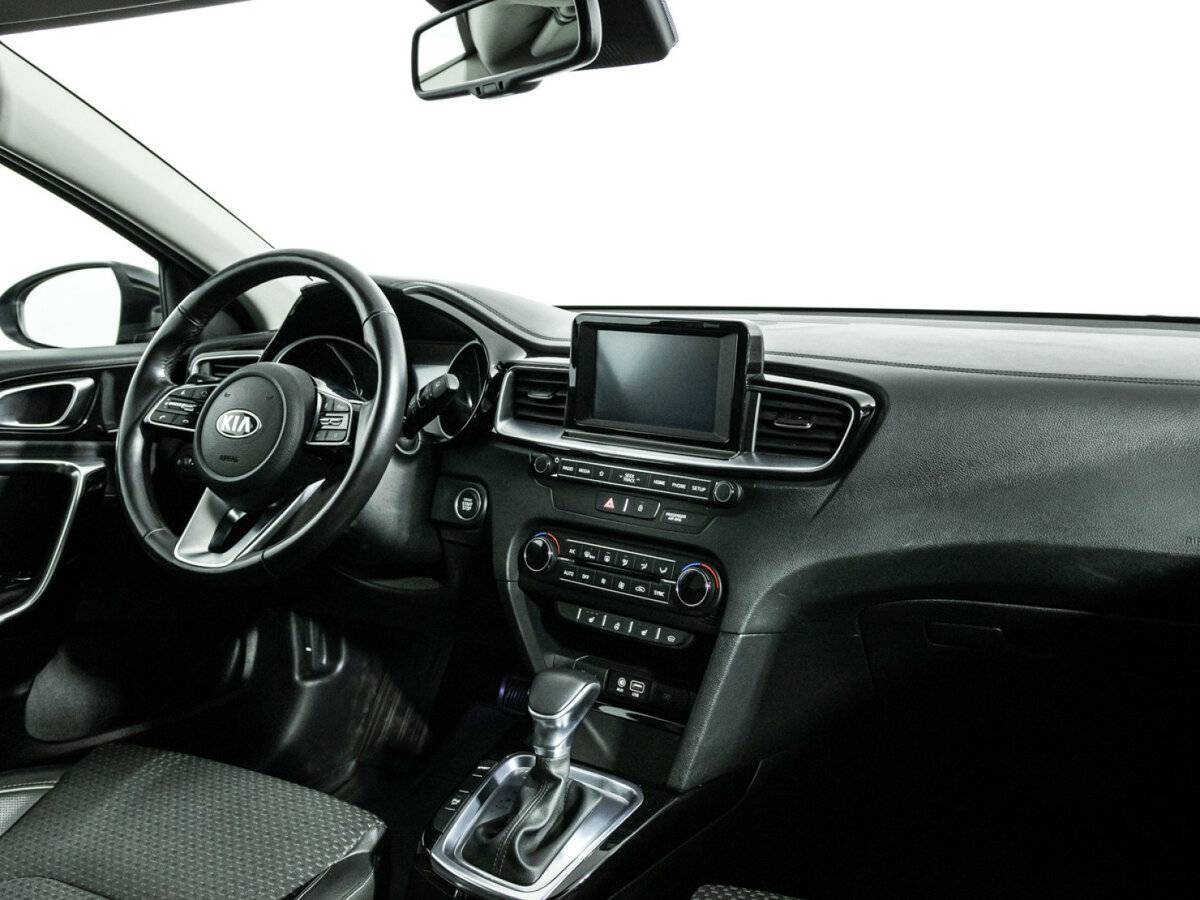Kia Ceed 2019 года с пробегом. Фото: #8