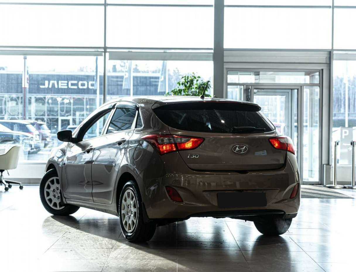 Hyundai i30 2013 года с пробегом. Фото: #3