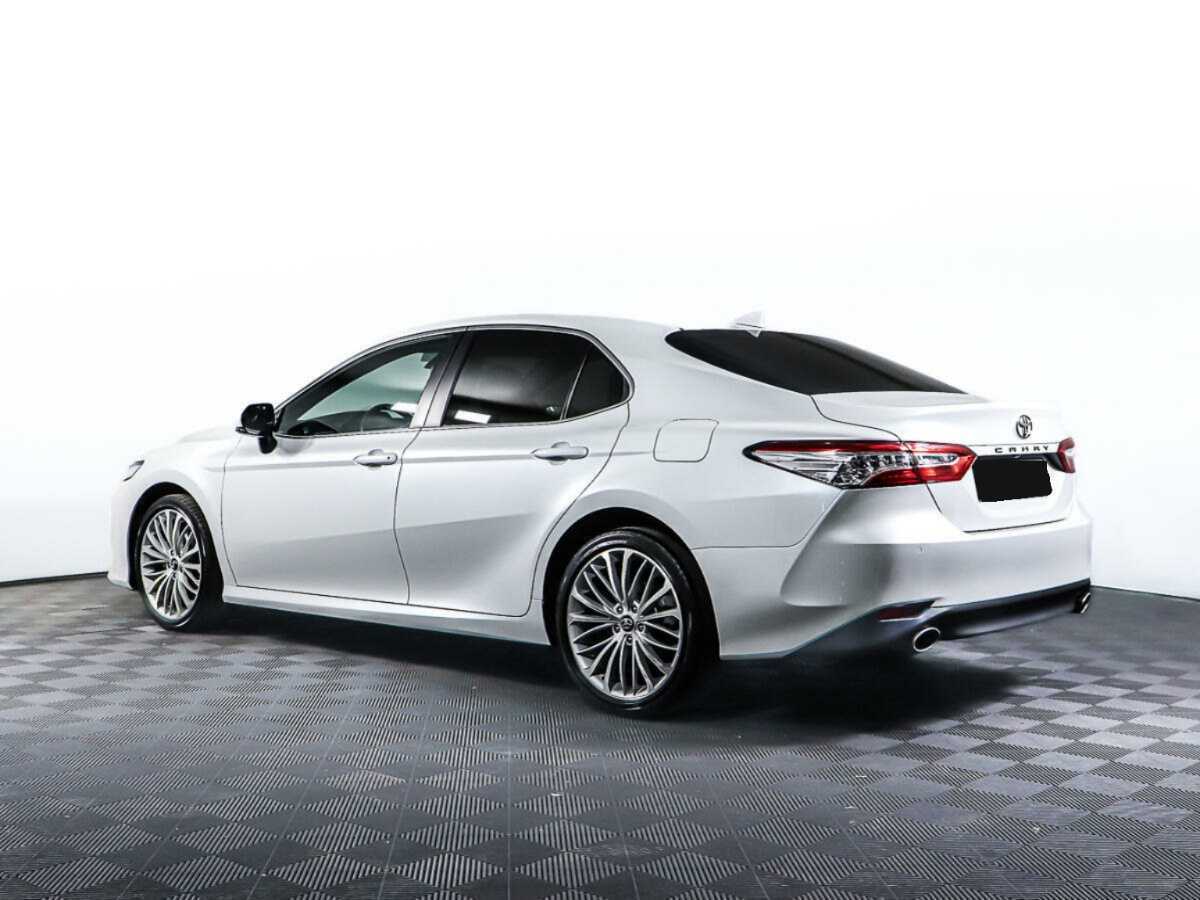 Toyota Camry 2020 года с пробегом. Фото: #6